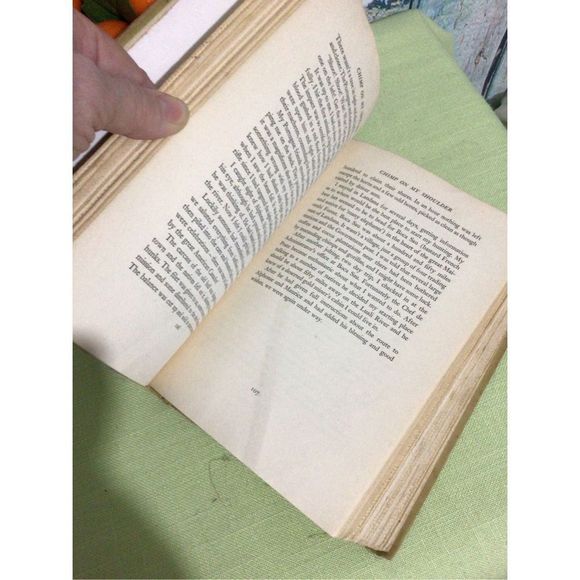 1960 Hardback Chimp On My Shoulder By Bill Wesley First Edition 🍒💕 - Picture 10 of 14